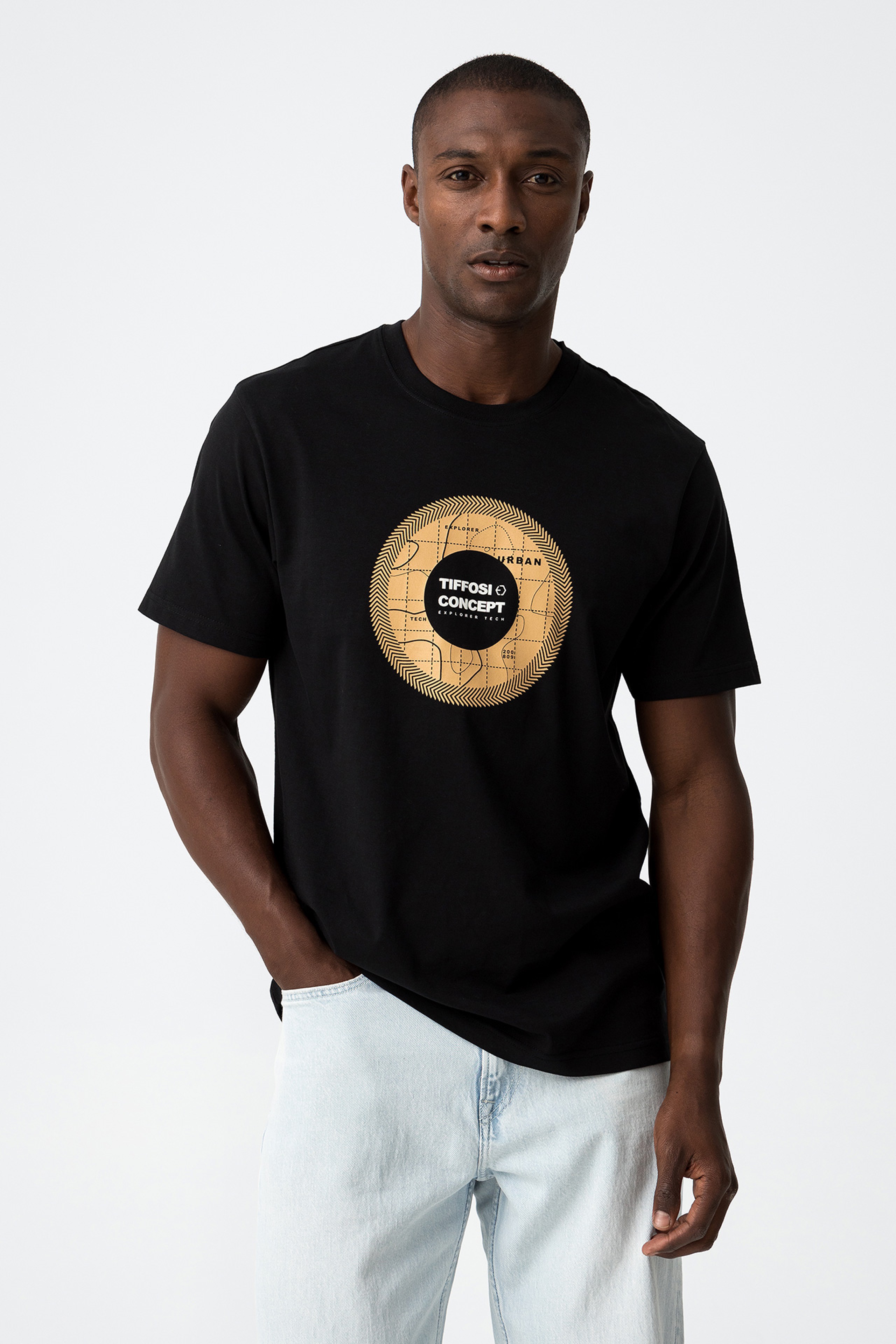 CAMISETA CONCEPT