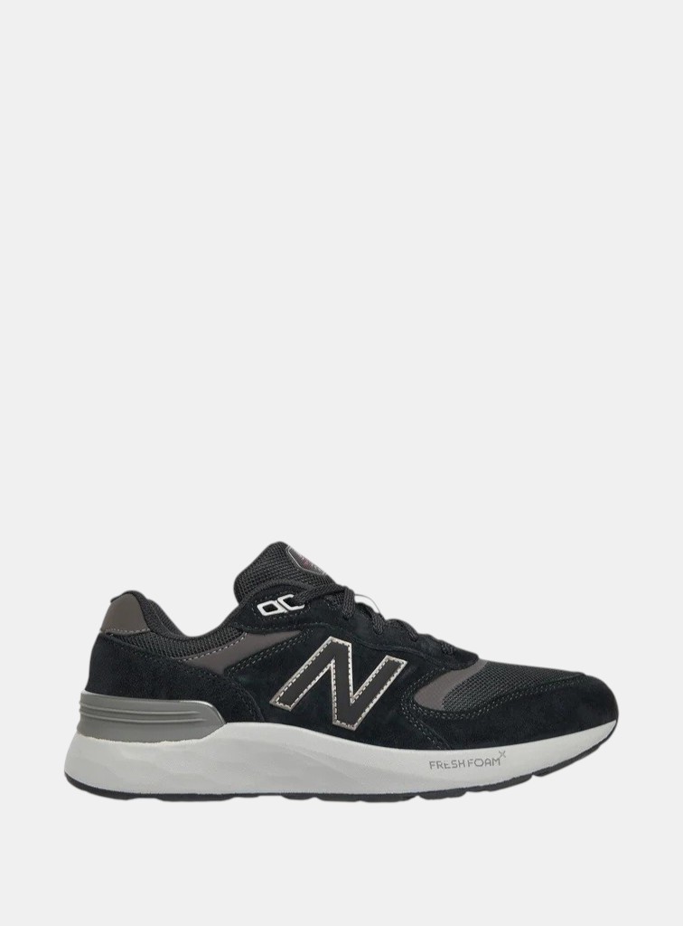 DEPORTIVO FRESH 880