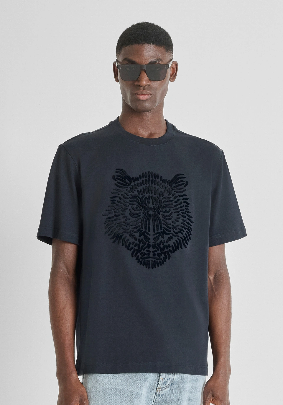CAMISETA BASICA