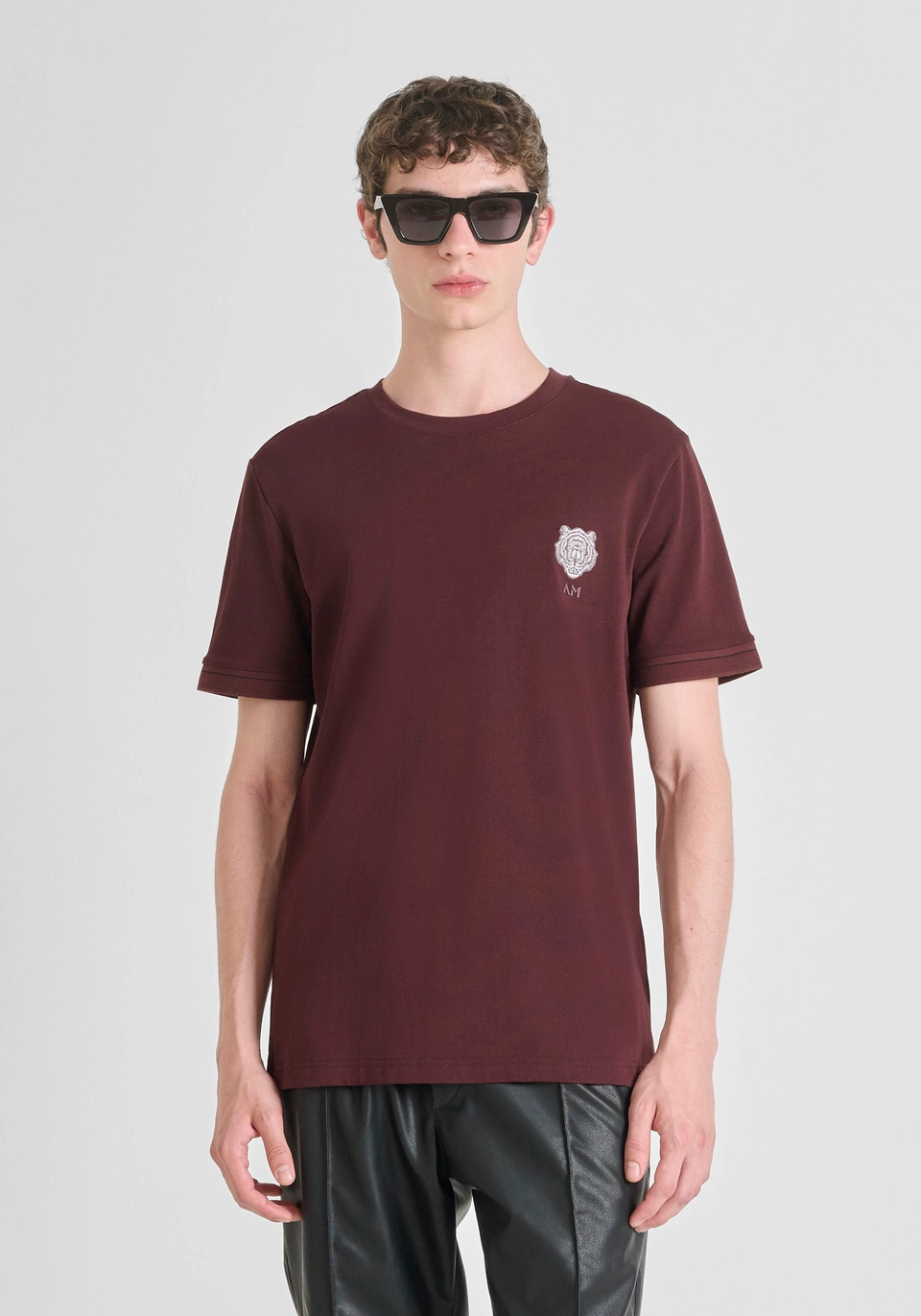 CAMISETA BASICA