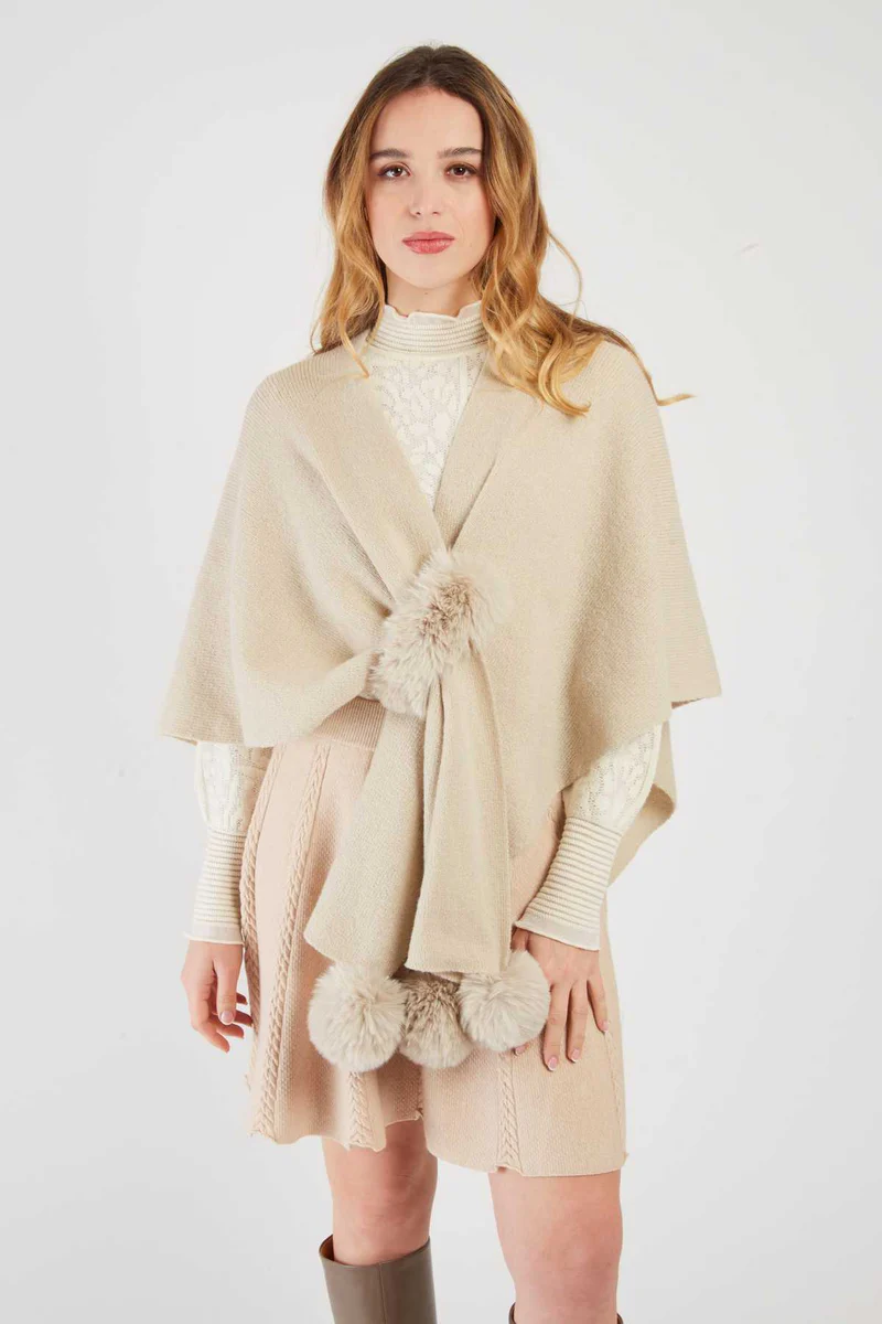 PONCHO LIV