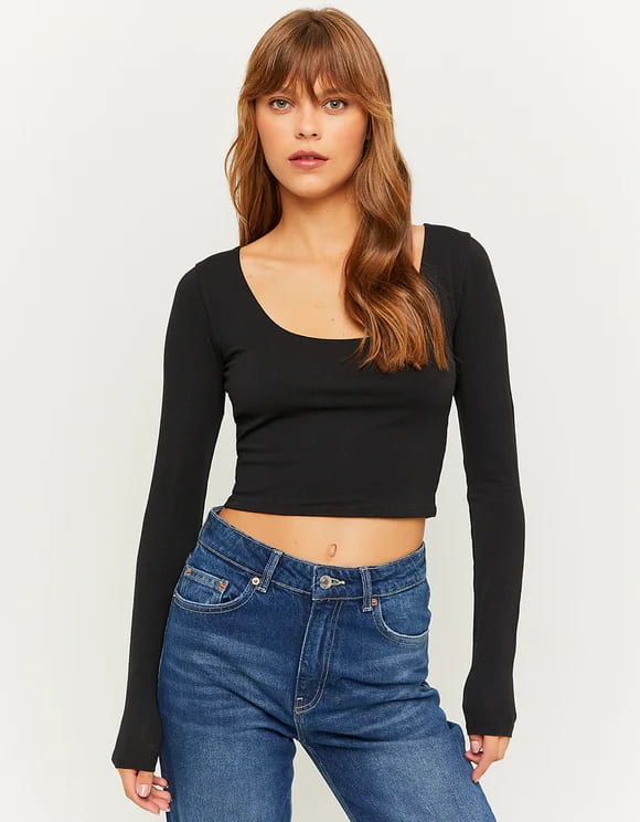 TOP CROPPED LISO Y RAYAS