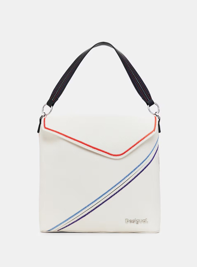 MOCHILA BORDADA