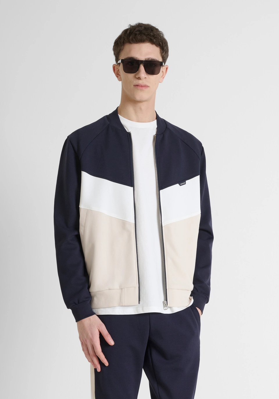 SUDADERA TRICOLOR