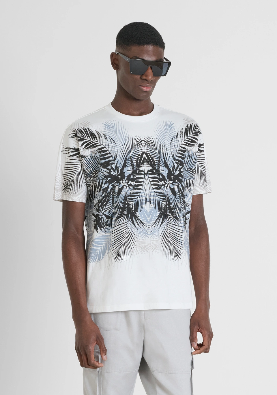 CAMISETA TROPICAL
