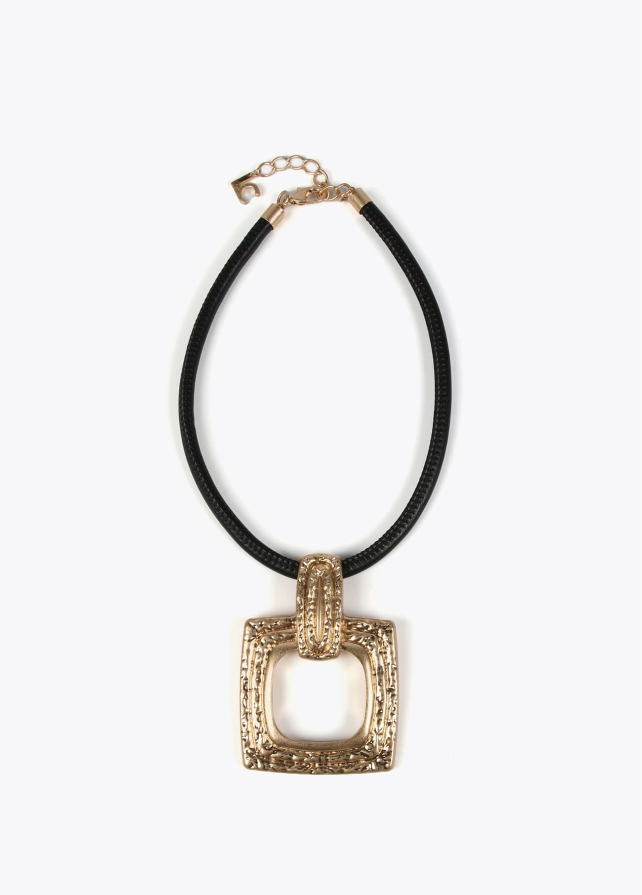 COLLAR CUADRADO